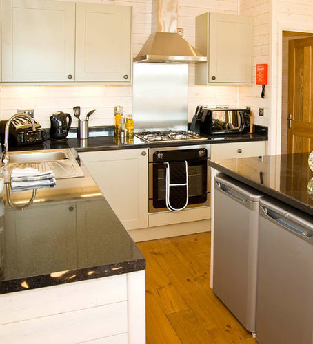 Cleveley Mere Luxury Waterside Lodges Scorton  Экстерьер фото